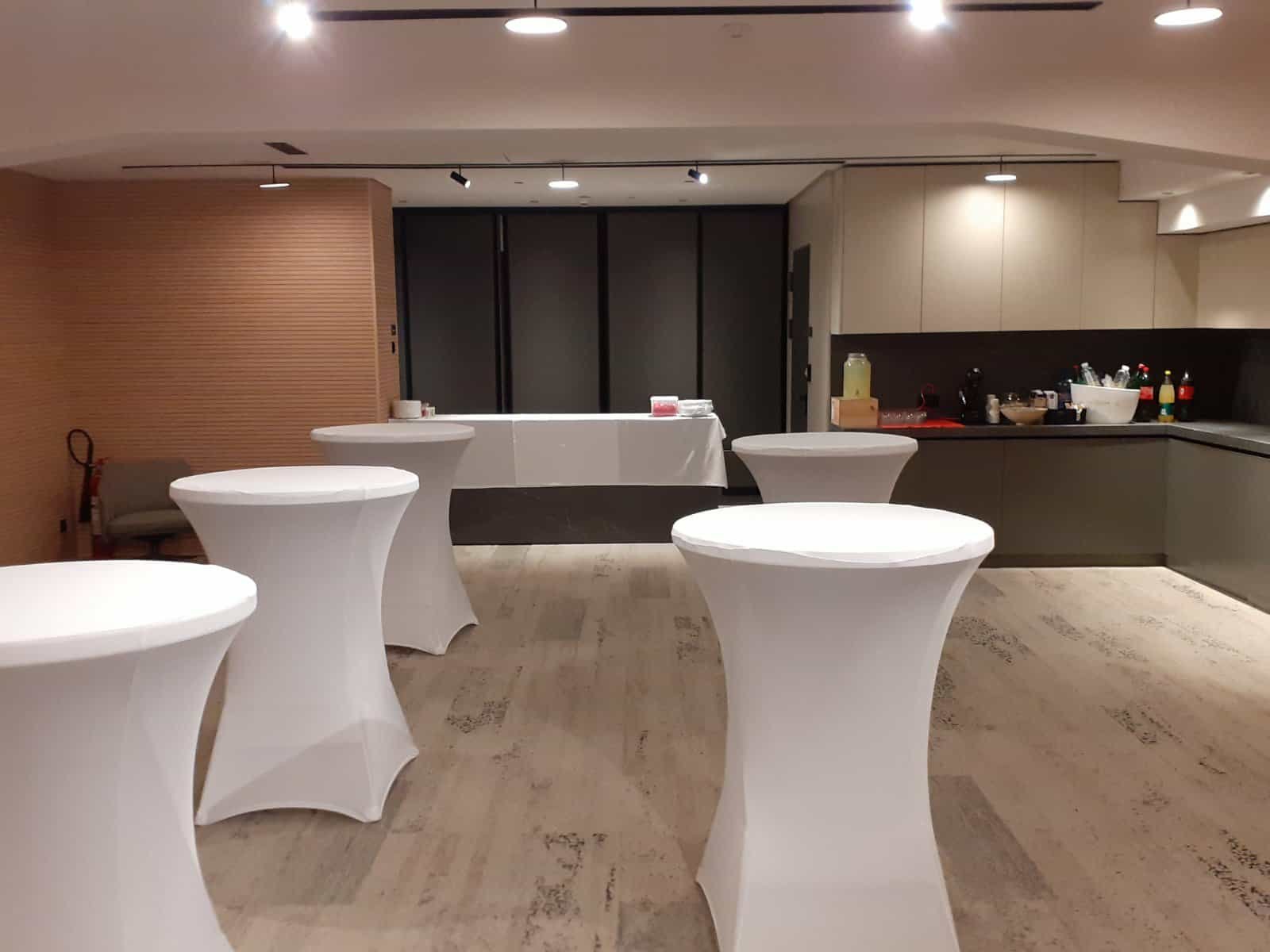 Barski stolovi sa presvlakom